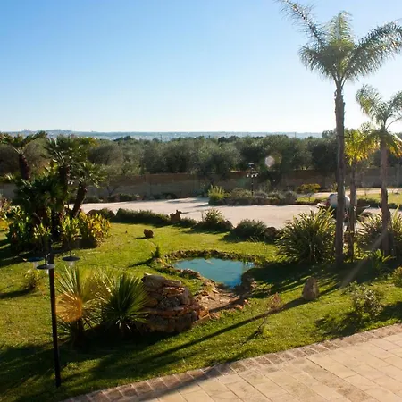 Paradiso Farm stay